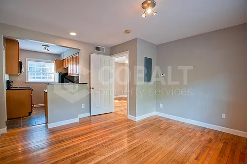 190 Kirkwood Rd NE Photo 1