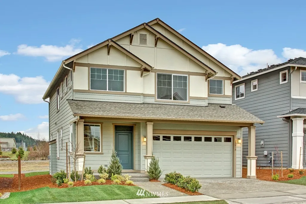 19010 135th StCt E photo 1