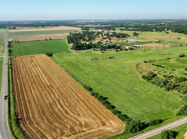 E Wilshire Blvd, Jones, OK 73049