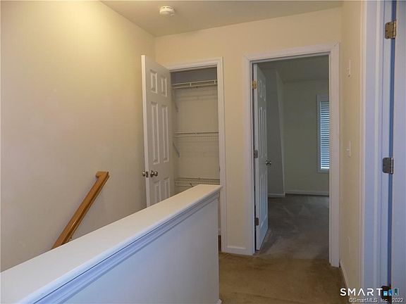 5th image of 6 Barnum Ct #6