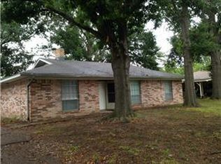2508 Pecan St, Commerce, TX 75428