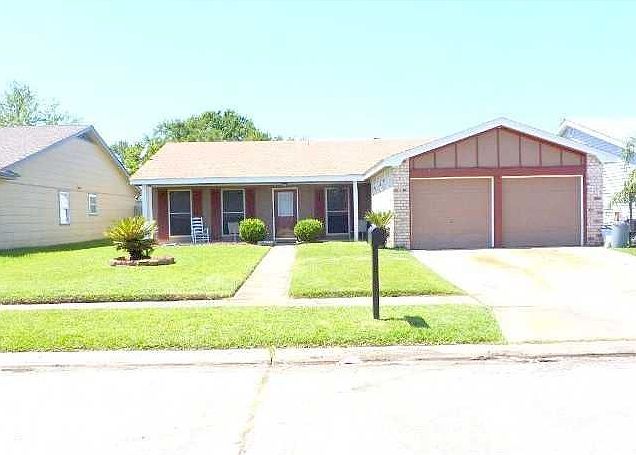 1st image of 3808 Dulaney Dr