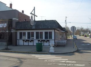 178 W Main St, Berne, IN 46711