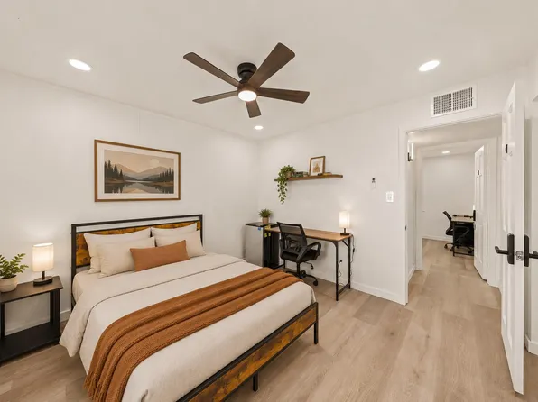 (undisclosed Address), Phoenix, AZ 85051