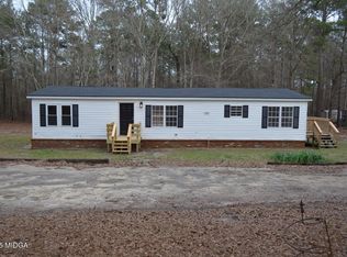 591 Henderson Rd, Macon, GA 31217