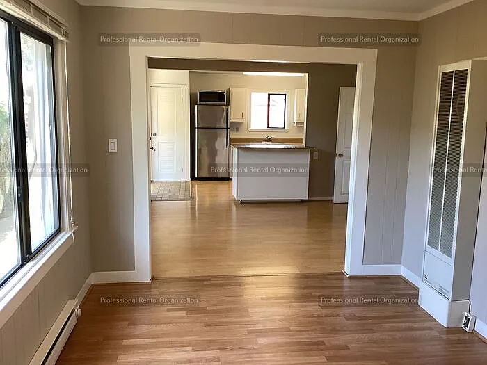 722 Liberty Rd — Photo 8