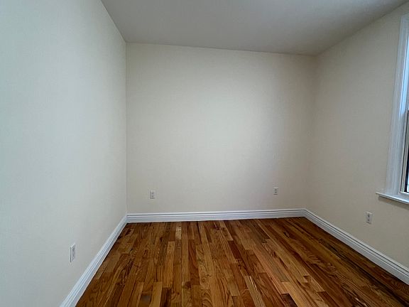 4th image of 4154 Bronxwood Ave APT 1