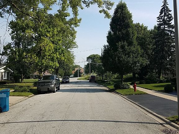5th image of 17026 Kenwood Ave