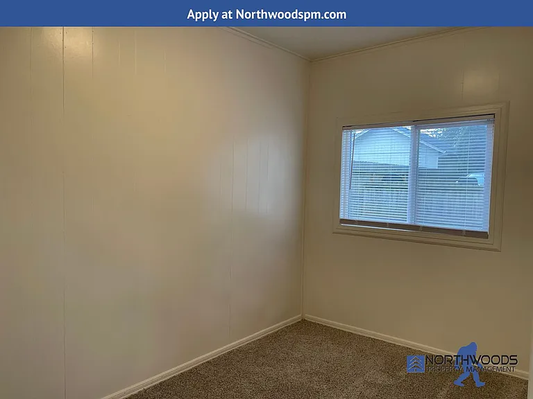 744A Beall Ln — Photo 13