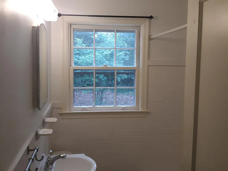 161 Holman Ave — Photo 13