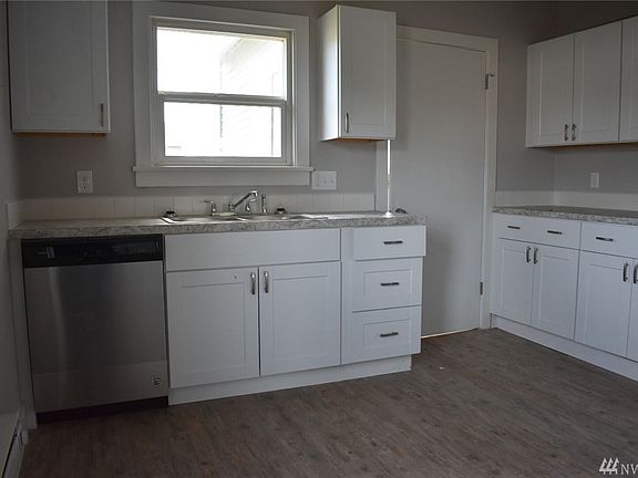 3rd image of 5009 McKinley Ave