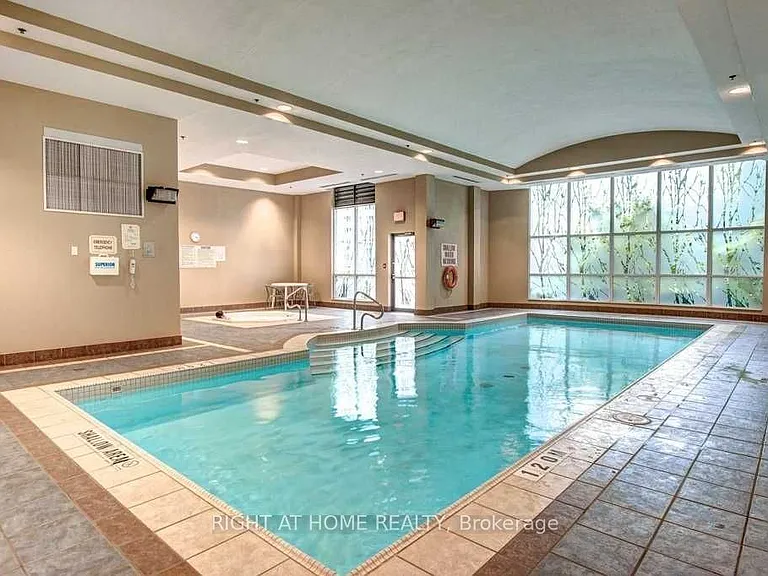 7 Lorraine Dr #1208 — Photo 15