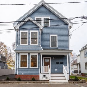 5 Woodside St #1, Salem, MA, 01970