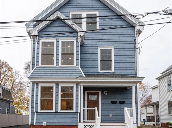 5 Woodside St #1, Salem, MA 01970