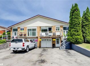 2410 Delkus Cres, Mississauga, ON L5A1K7