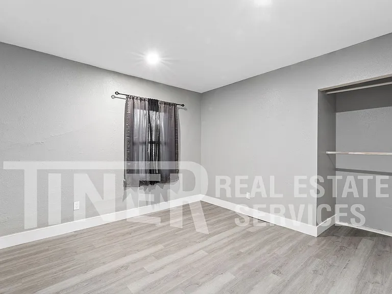 348 B St — Photo 13