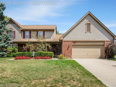 2933 Remington Oaks, West Bloomfield, MI, 48324