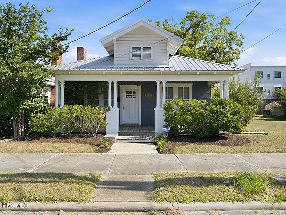 4th image of 1603 Castle Street