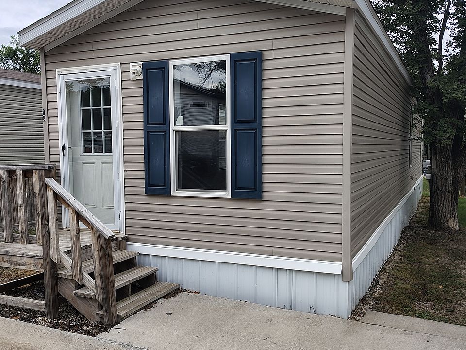 1st image of 245 SE 29th St #D8