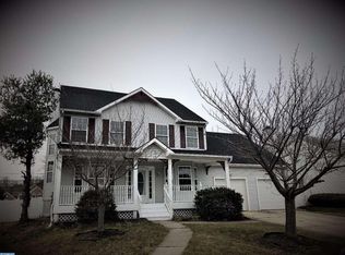 5 Wilson Dr, Sicklerville, NJ 08081