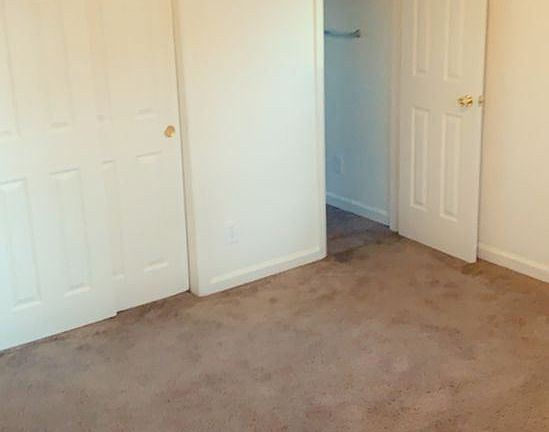 5th image of 690 Garrison St
