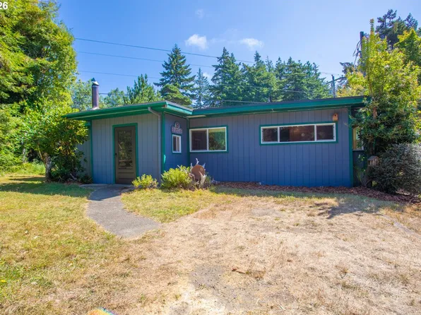 87202 McTimmons Ln, Bandon, OR 97411