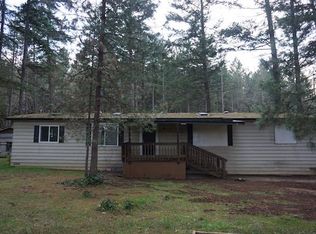 4457 Fish Hatchery Rd, Grants Pass, OR 97527