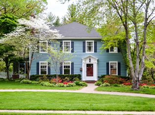 437 S Rock Hill Rd, Saint Louis, MO 63119