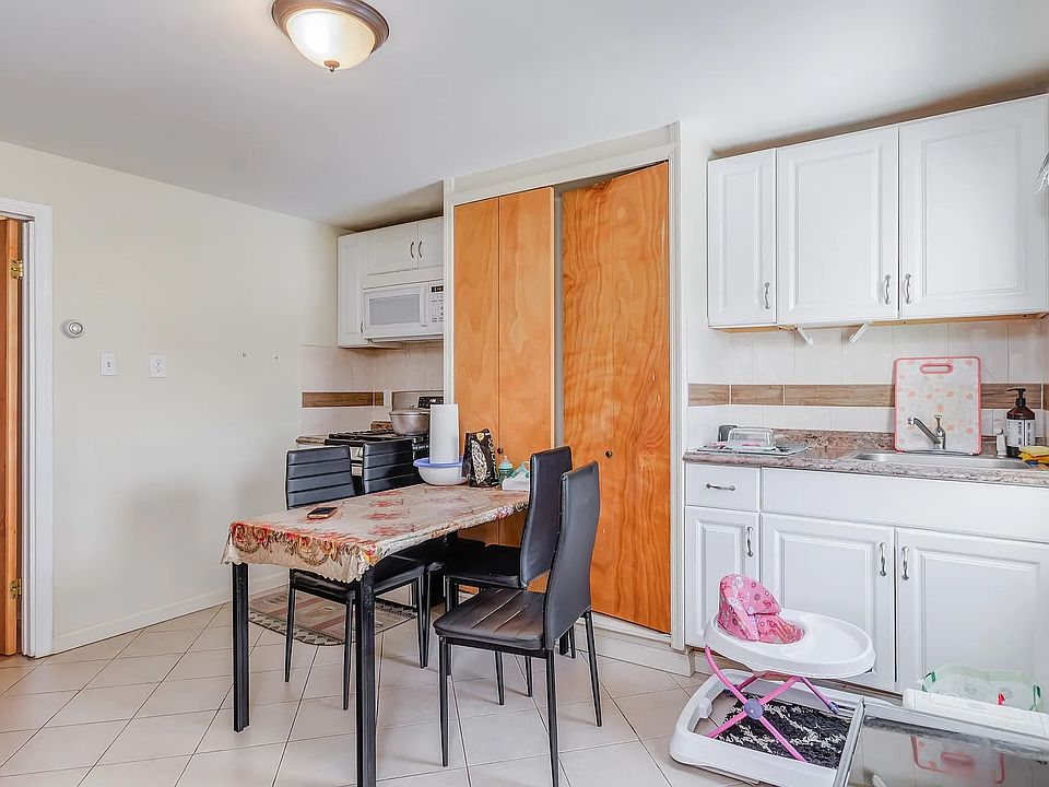 1st image of 77 Wallis Ave #2F