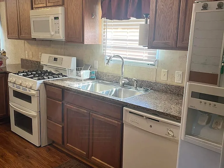 23817 Rouse Rd — Photo 3