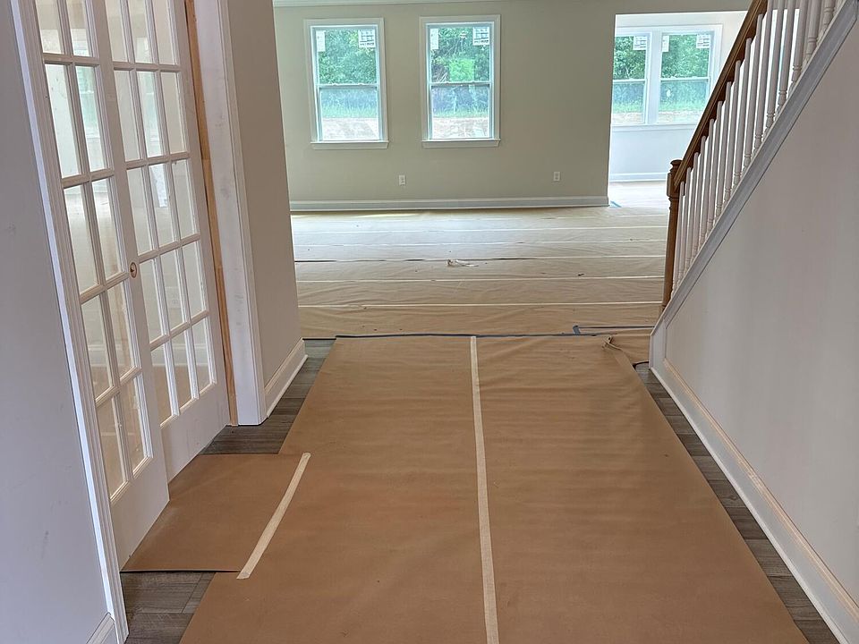2nd image of 127 Yellow River Way