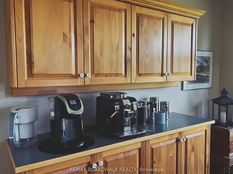 244 Sunset Dr — Photo 7