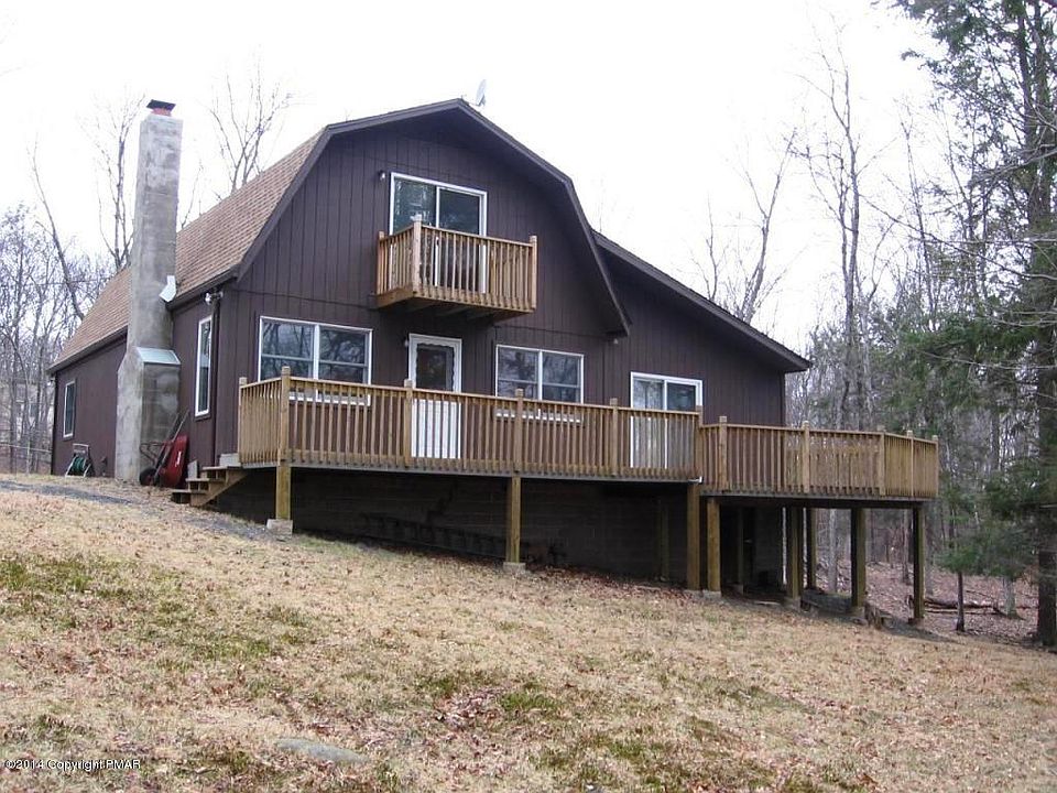 1st image of 264 Clubhouse Dr