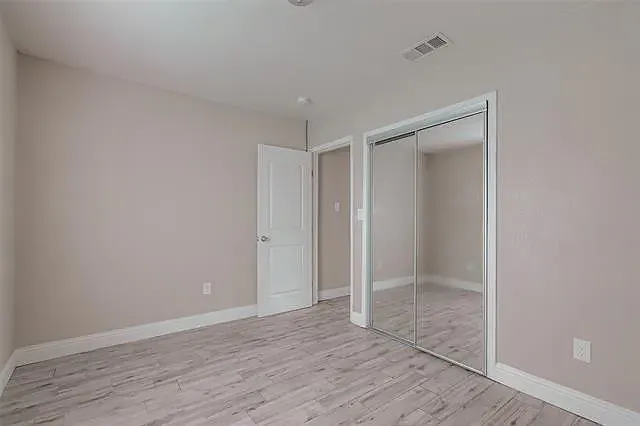 519 Joy Dr — Photo 5