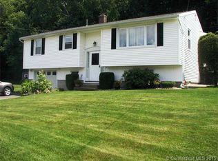 137 Dinatali Dr, Waterbury, CT 06705
