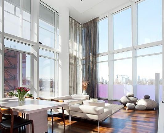 2nd image of 165 Charles St #1&3