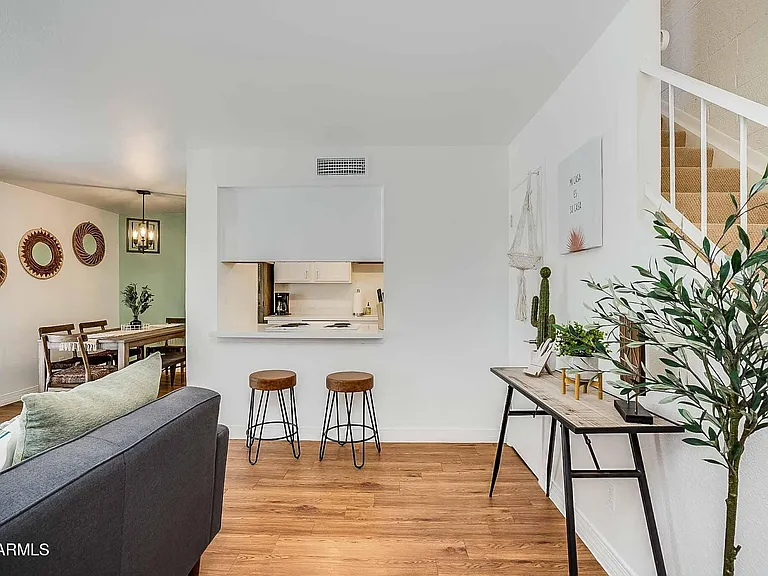 7906 E Keim Dr — Photo 10