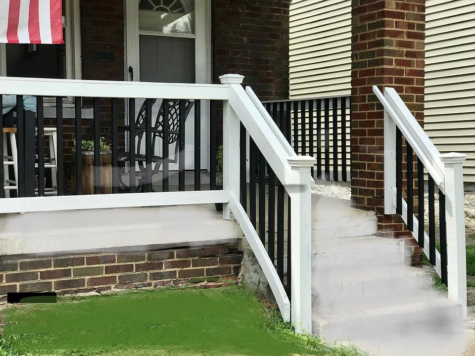 Front Porch to 2307 Neil Ave