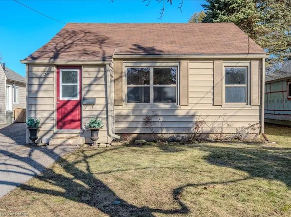 24 Perth Rd, Kitchener, ON N2M 3G5