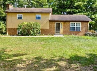 1006 Scott Ridge Rd, Beaver, WV 25813