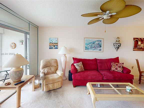 2nd image of 8951 Sunrise Lakes Blvd APT 303