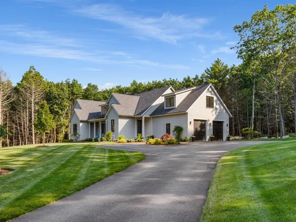 151 Woodland Road, North Hampton, NH 03862