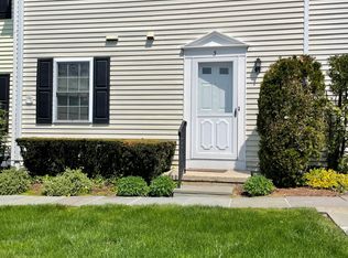 33 Talbot Ln APT 3, Greenwich, CT 06830