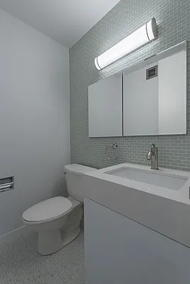 Rented by Solow Realty | media 15