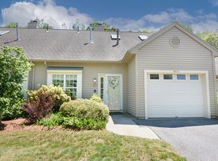 103 Ridgefield Cir #D, Clinton, MA 01510