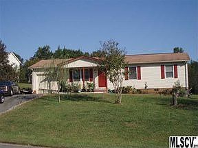2nd image of 1850 Stratford Dr