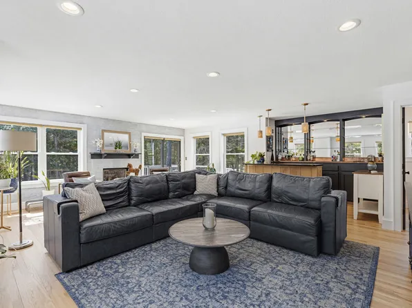 17 Northern Oaks Drive, Gray, ME 04039