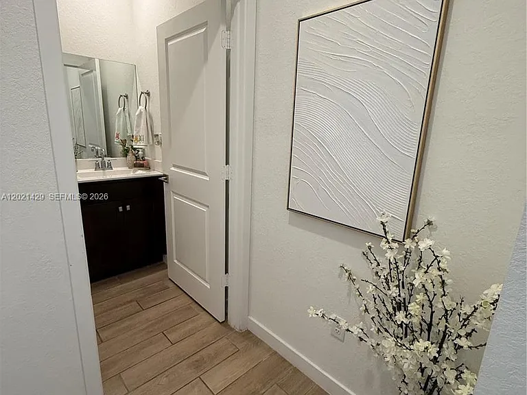 779 SE 18th St #779 — Photo 11