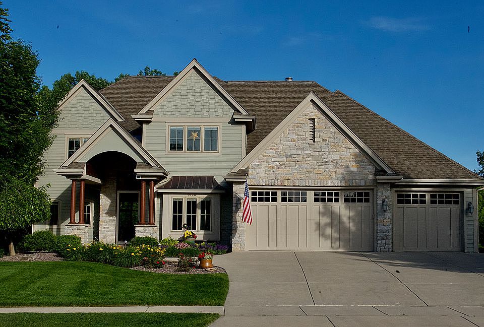 2nd image of 2148 Wichita Ln