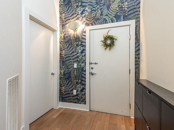 3rd image of 505 Tennessee St APT 207